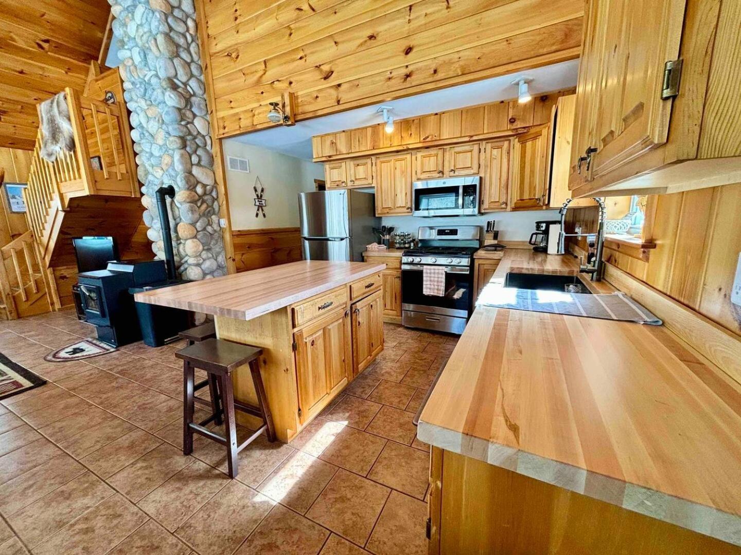 Ski Chalet W-Hot Tub, Only 3 Min To Sunday River Ski Lifts! 贝塞尔 外观 照片